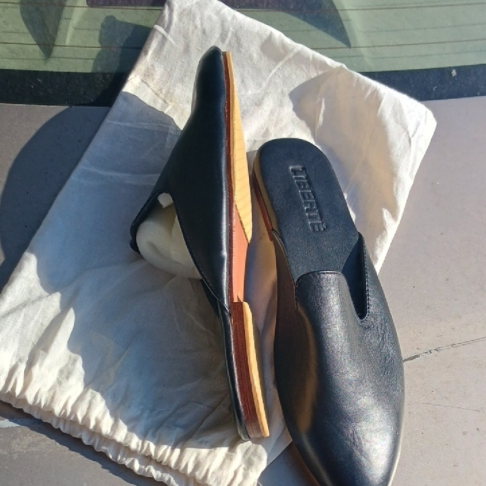 Black Leather Loafers Sleek Minimalist Flats